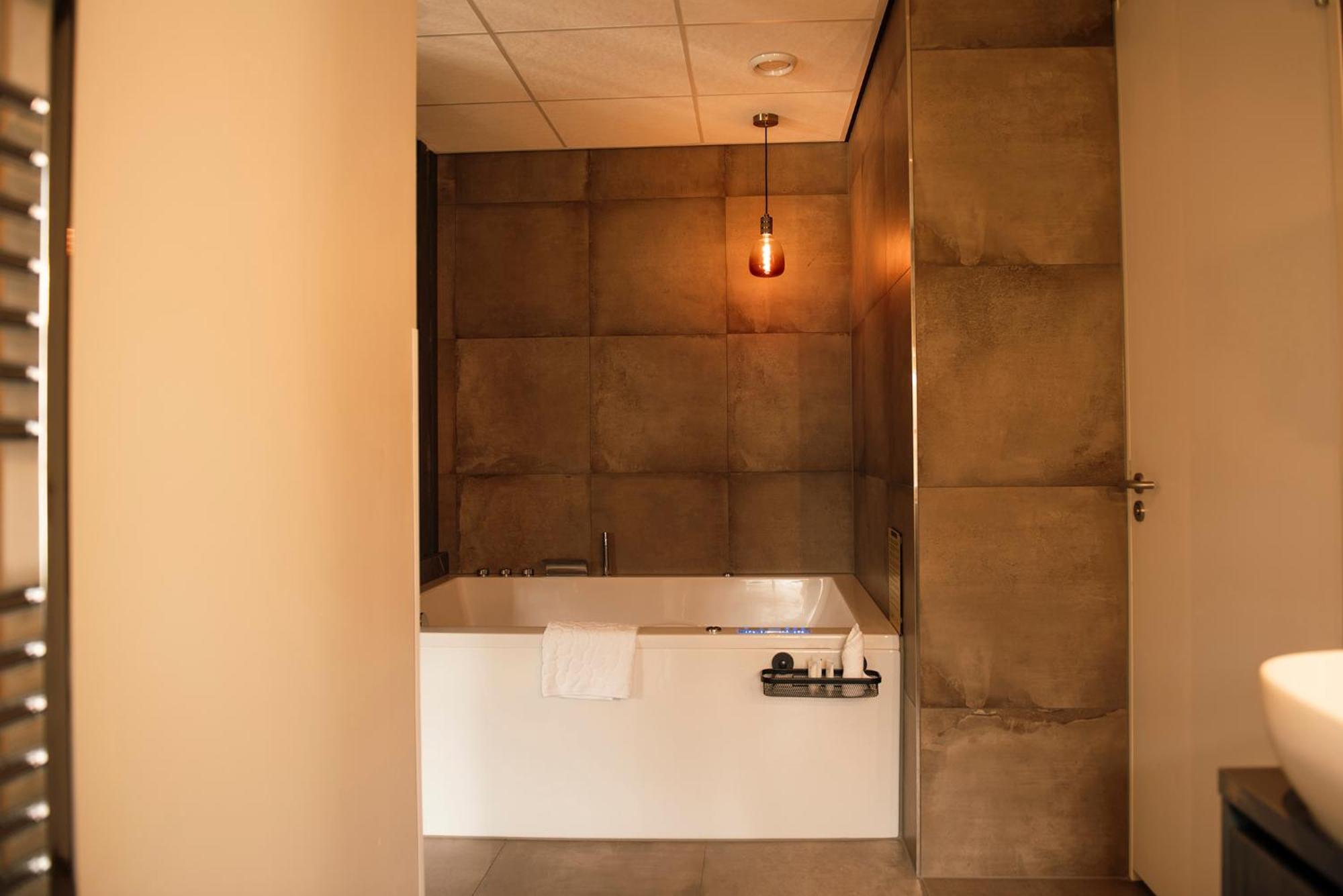 Hotel De Kastanjefabriek Eibergen Ngoại thất bức ảnh